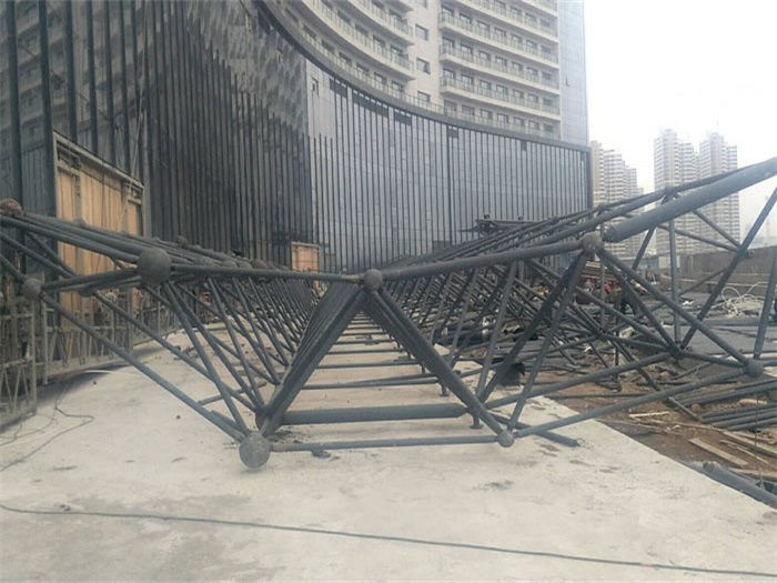 武穴万豪酒店雨棚网架